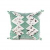 Coussin carré en kilim brodé vert blanc et joliment agrémenté de belles passementeries argentées