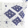 Coussin design berbere en laine vierge tissé main blanc et bleu-